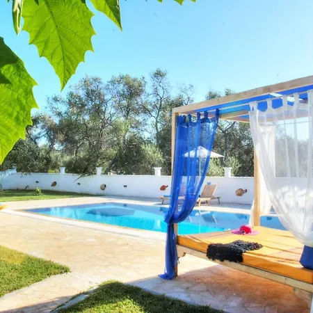 Villa Prasoudi فيلة *